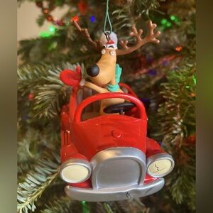 Vintage 2009 Hallmark reindeer Christmas ornament- I Brake for Grandmas